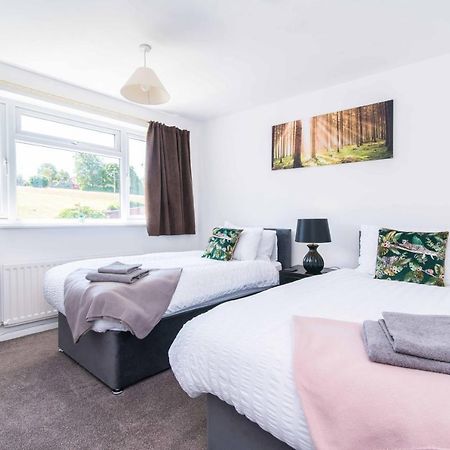 Modern Three Bedroom Home In Castle Donington Eksteriør billede